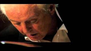 Barenboim on Beethoven quotAppassionataquot 3rd Movement [upl. by Kentiggerma]